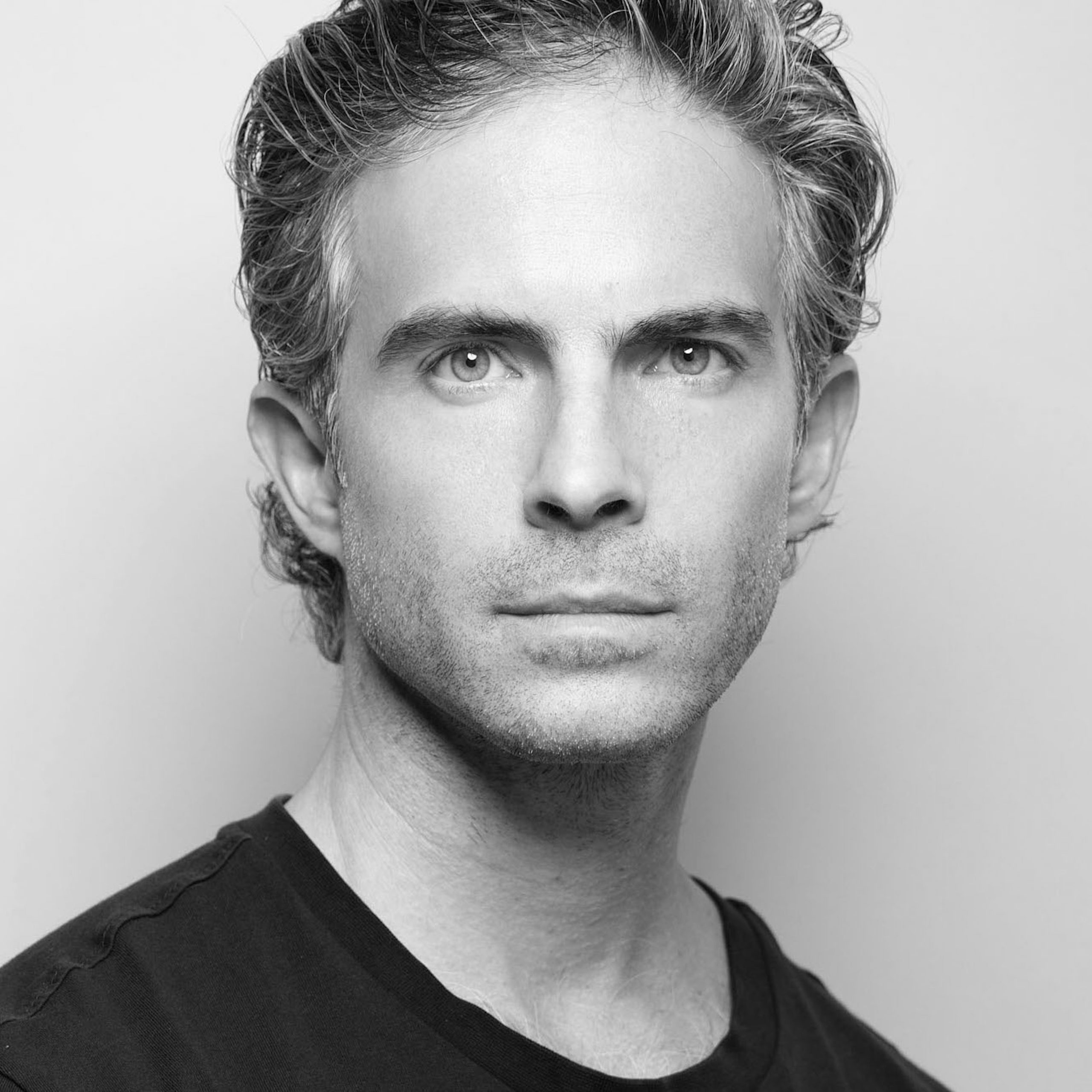 Osvaldo Benavides Actor